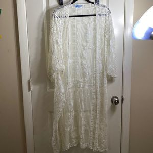 Lace kimono